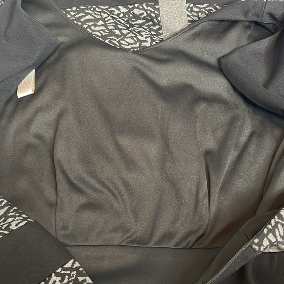 Chico’s Ponte Knit Sheath Dress (8/M) - Picture 9 of 13